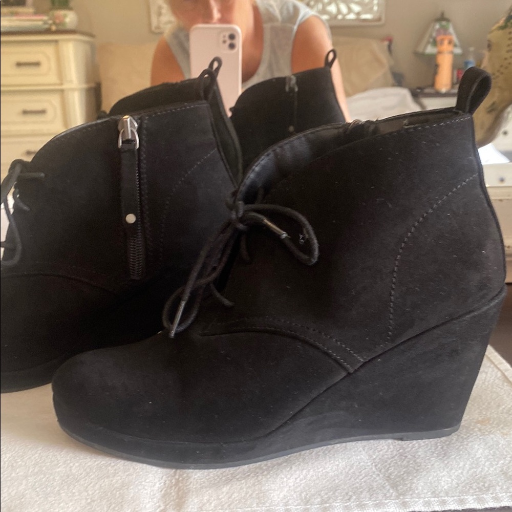 DV by Dolce Vita Black Wedge Shoes
